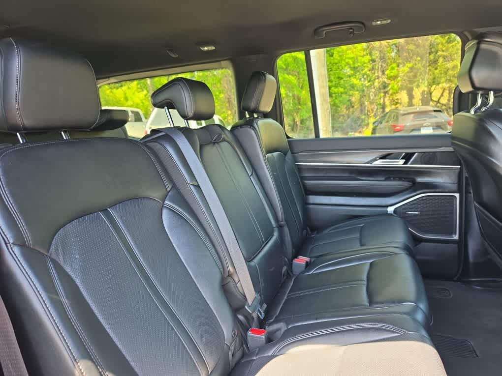 2024 Jeep Wagoneer Series II