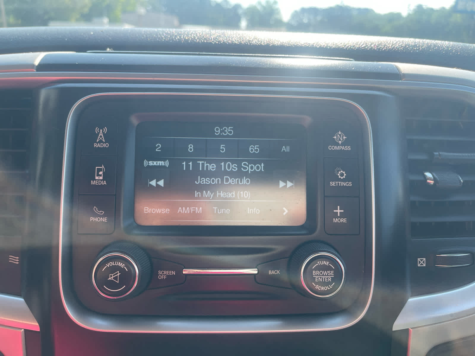 2019 RAM 1500 Classic SLT