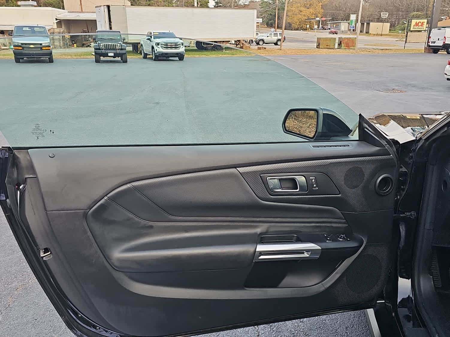 2024 Ford Mustang EcoBoost