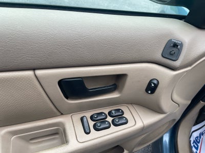 2005 Ford Taurus SE