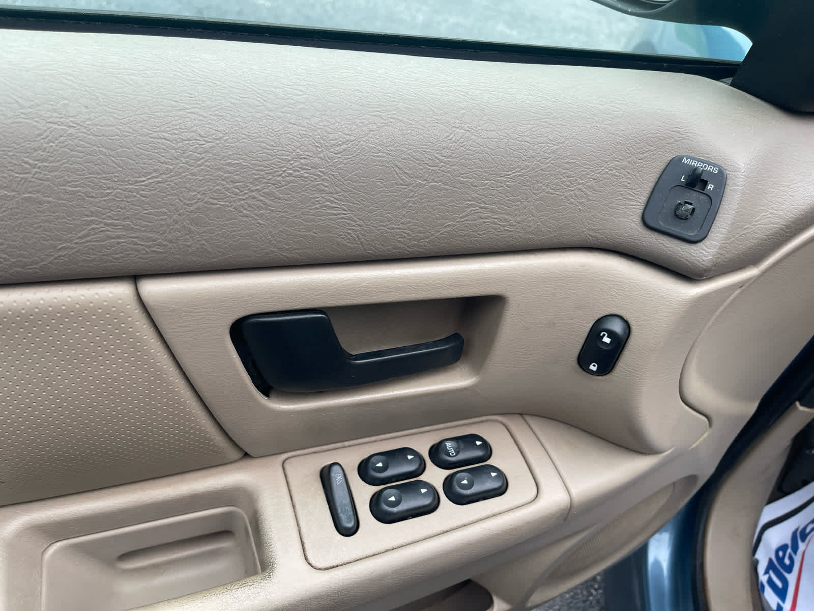 2005 Ford Taurus SE