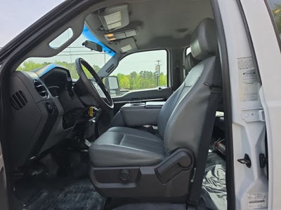 2016 Ford Super Duty F-550 DRW XL