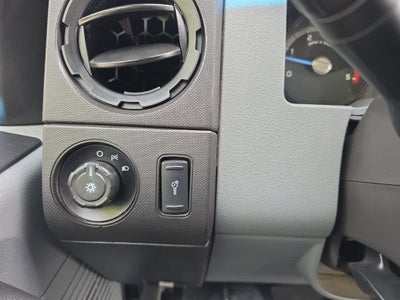 2016 Ford Super Duty F-550 DRW XL