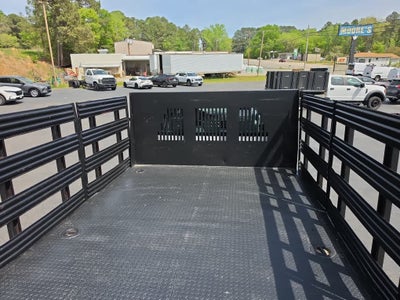 2016 Ford Super Duty F-550 DRW XL