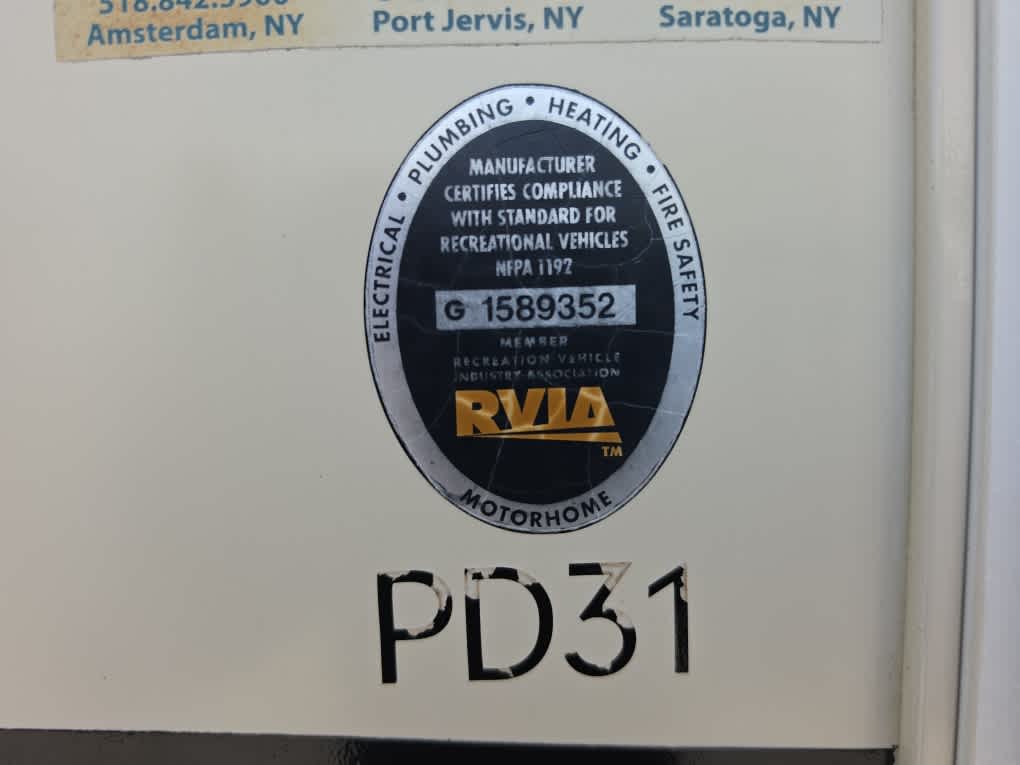 2017 Ford E-Series Cutaway Base