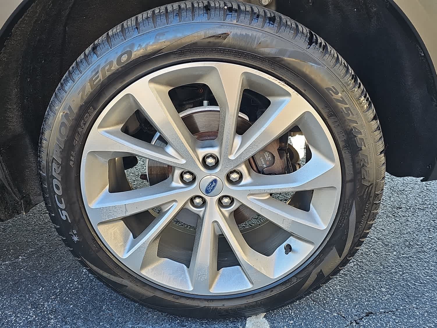 2021 Ford Explorer Platinum