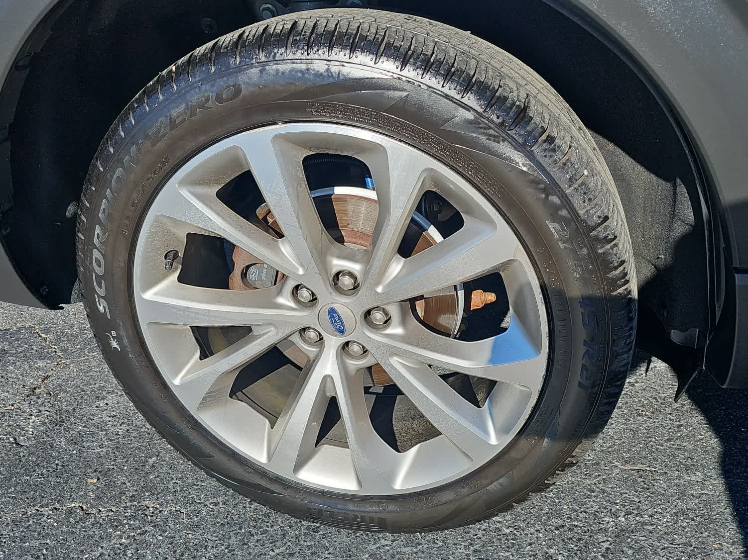 2021 Ford Explorer Platinum