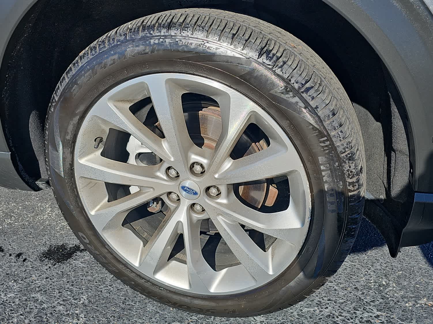 2021 Ford Explorer Platinum