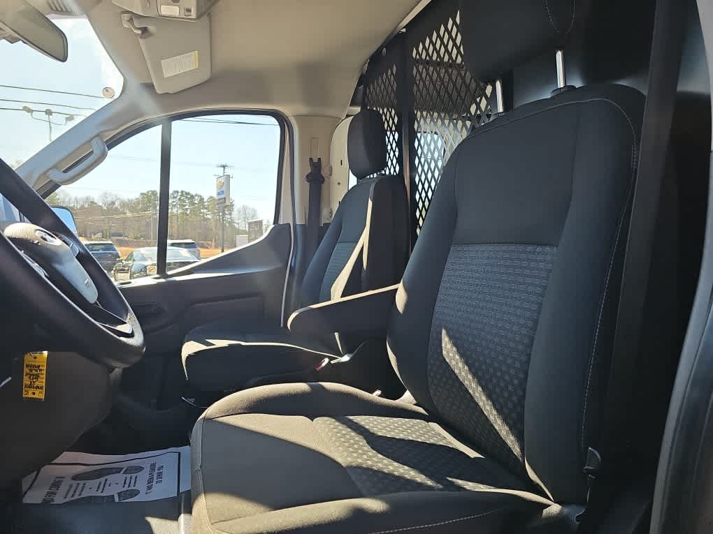 2023 Ford Transit Cargo Van Base