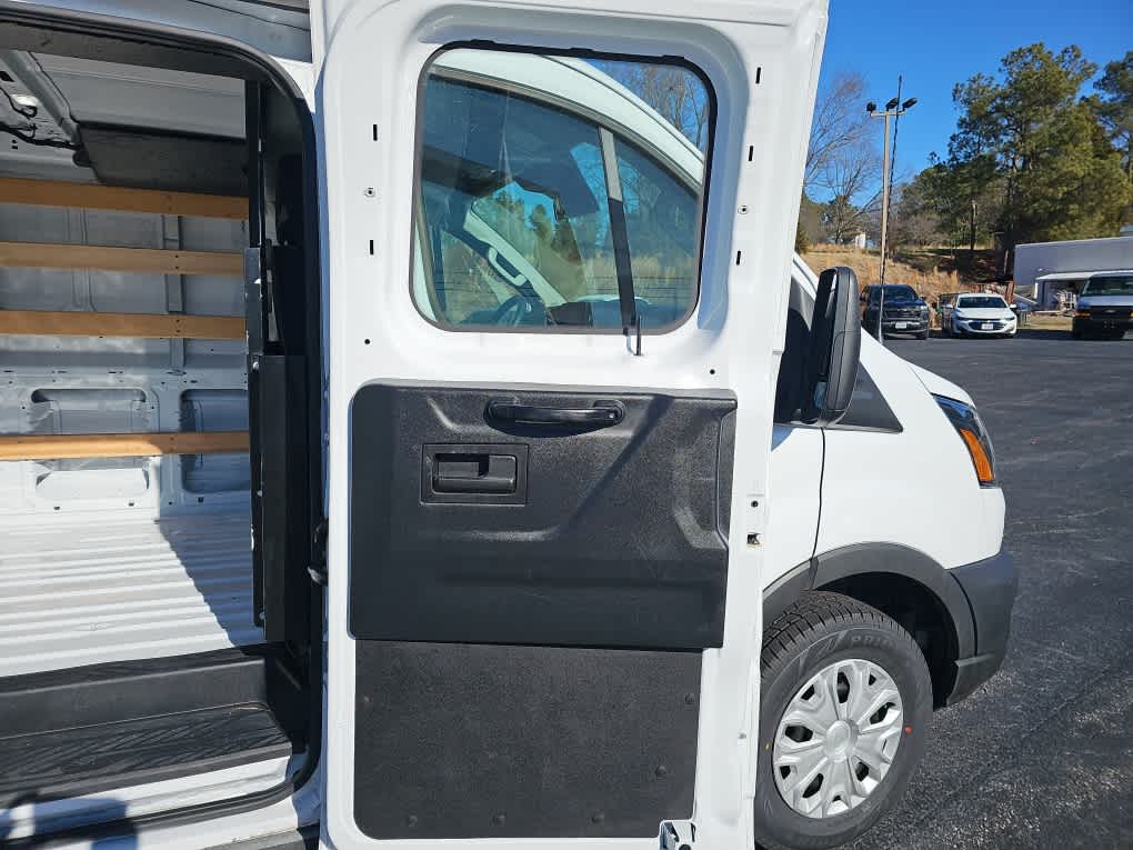 2023 Ford Transit Cargo Van Base