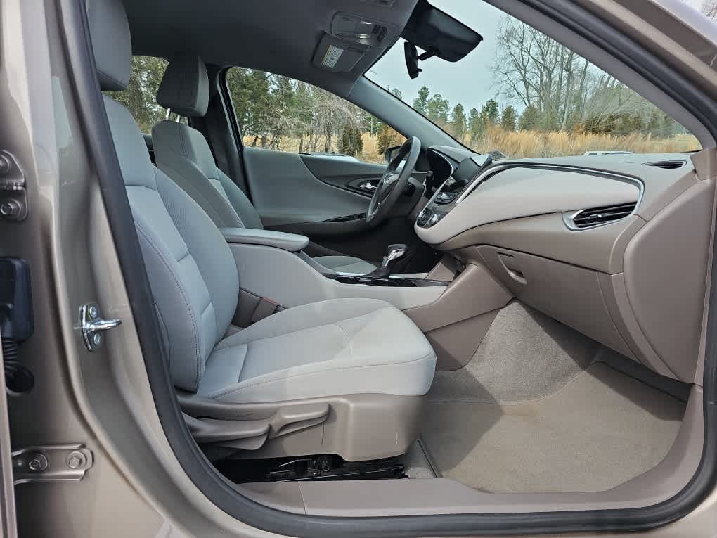 2022 Chevrolet Malibu FL