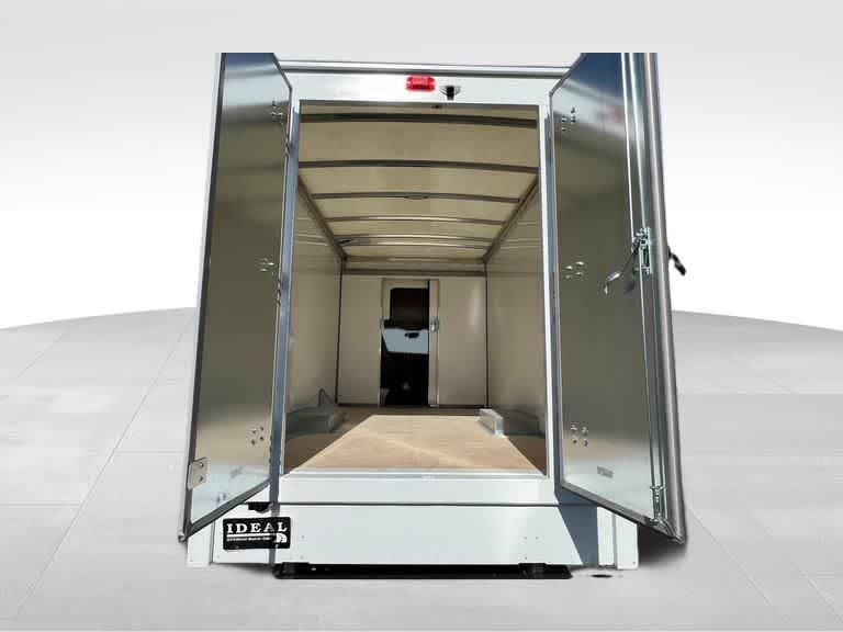 2023 Chevrolet Express Cutaway 3500 1WT