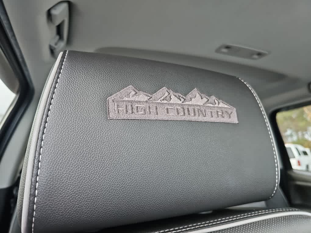 2019 Chevrolet Silverado 2500 HD High Country