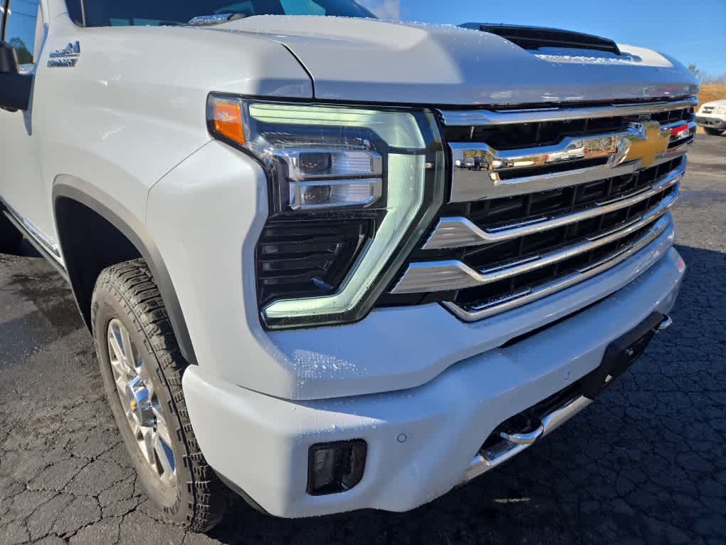 2026 Chevrolet Silverado 3500 HD High Country