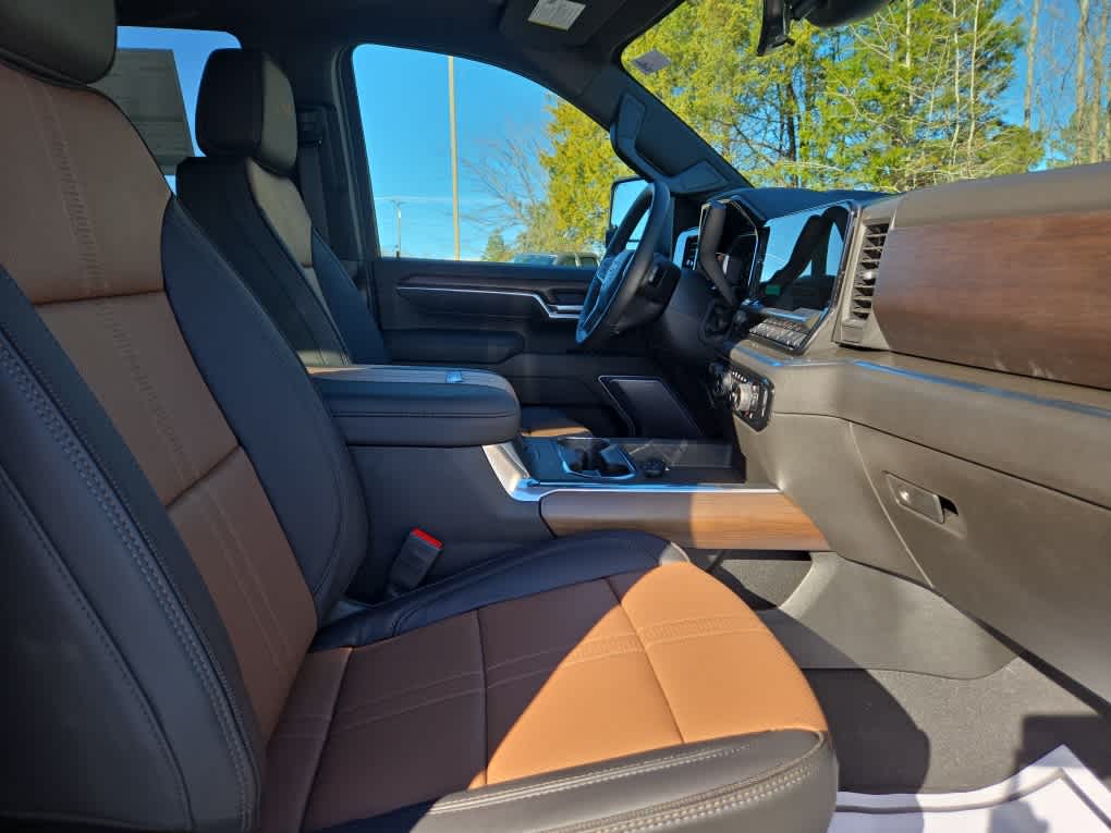 2026 Chevrolet Silverado 3500 HD High Country