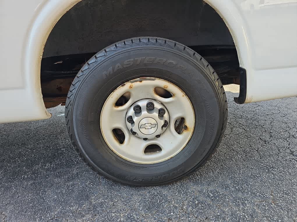 2017 Chevrolet Express Cargo 2500 Base