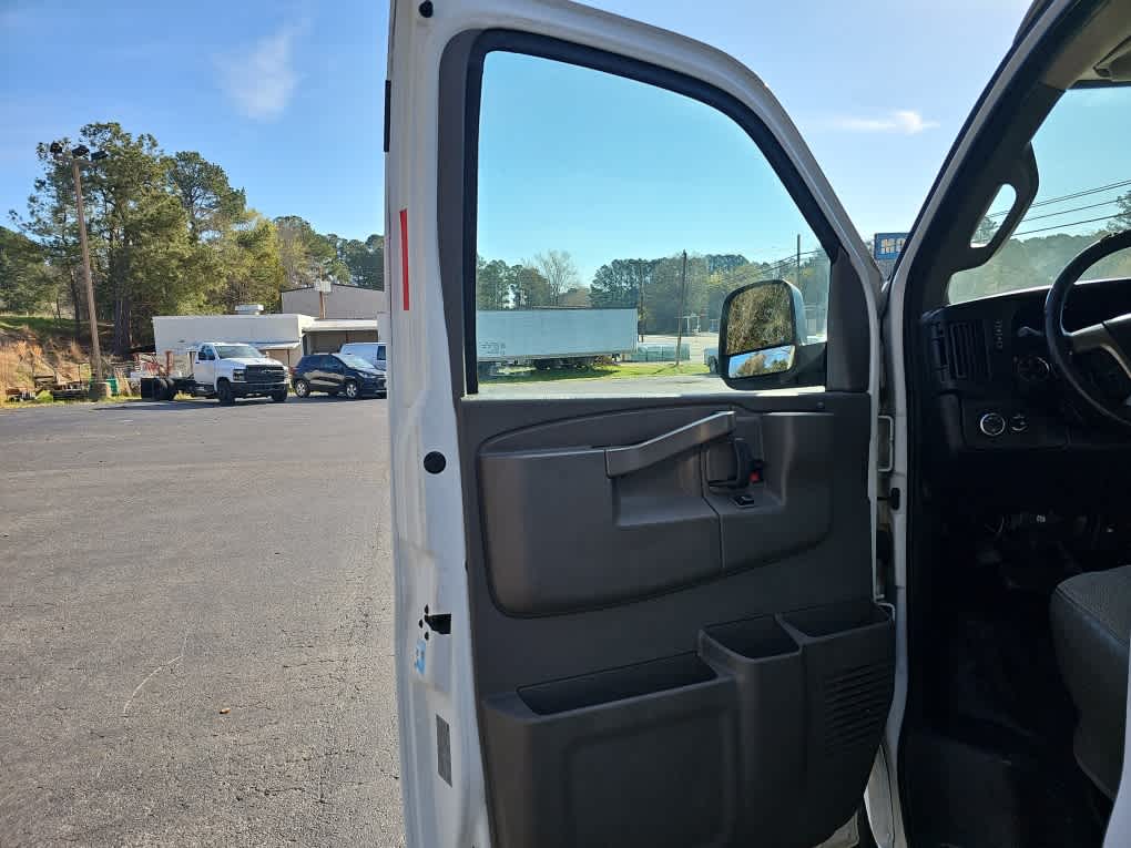 2017 Chevrolet Express Cargo 2500 Base
