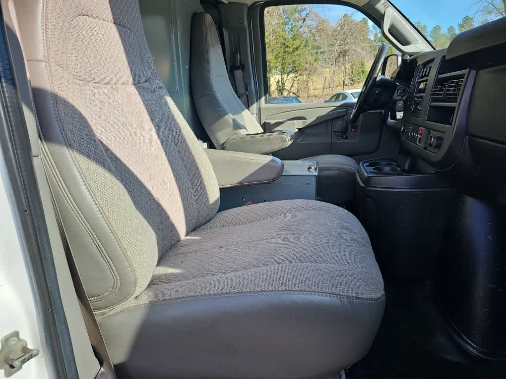 2017 Chevrolet Express Cargo 2500 Base
