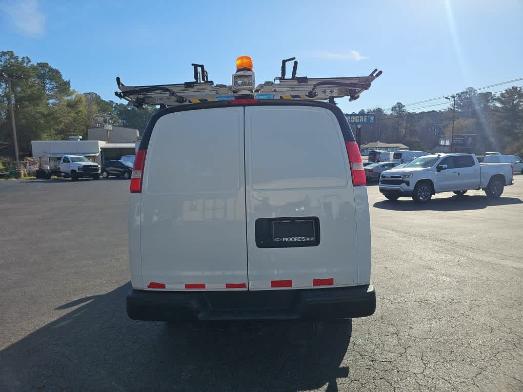 2017 Chevrolet Express Cargo 2500 Base