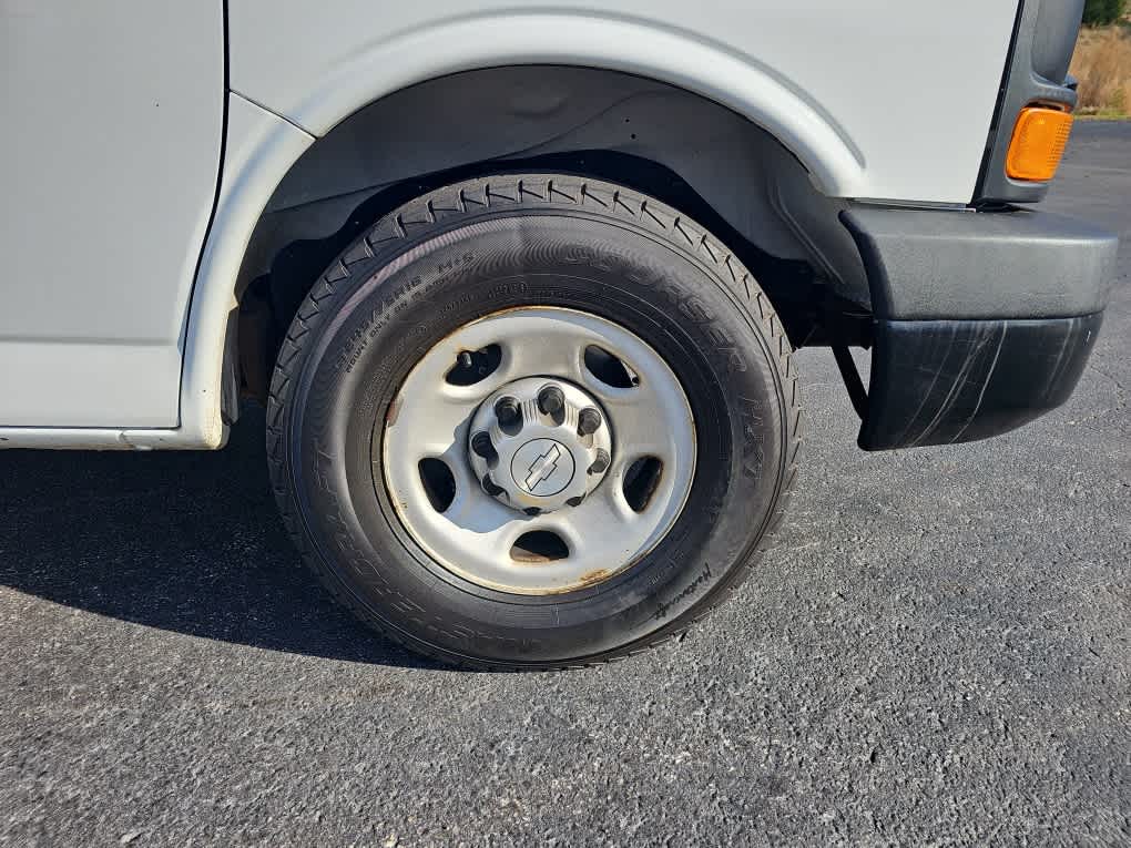 2017 Chevrolet Express Cargo 2500 Base