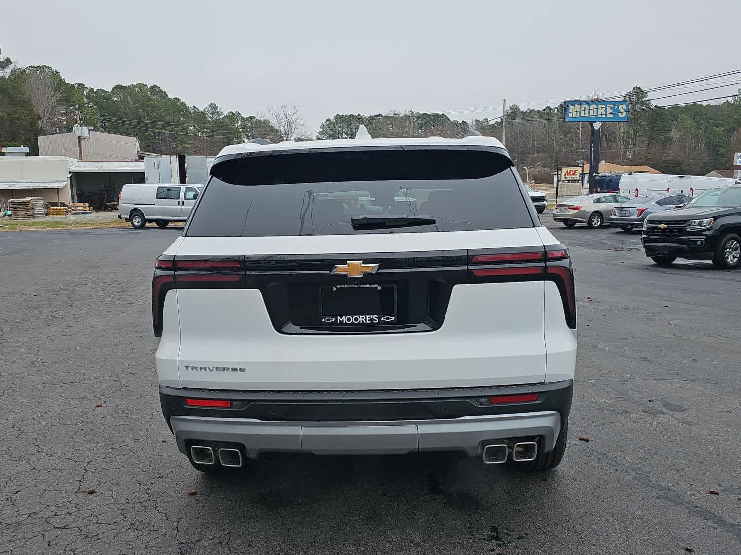 2026 Chevrolet Traverse LT