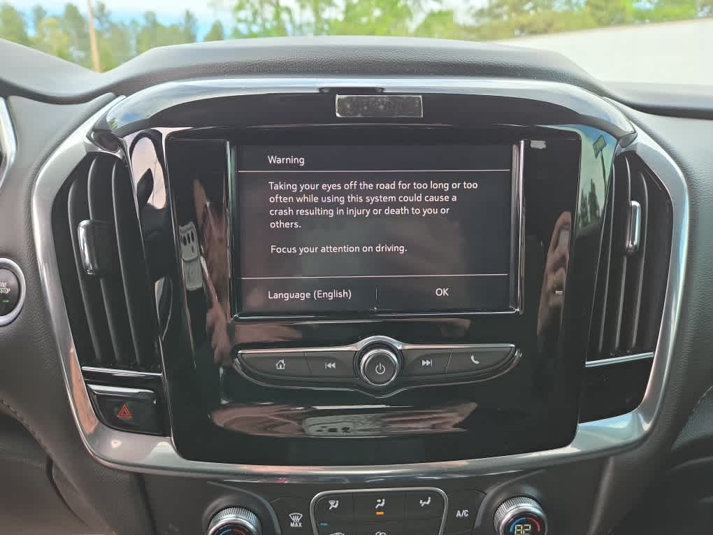 2020 Chevrolet Traverse LT Cloth