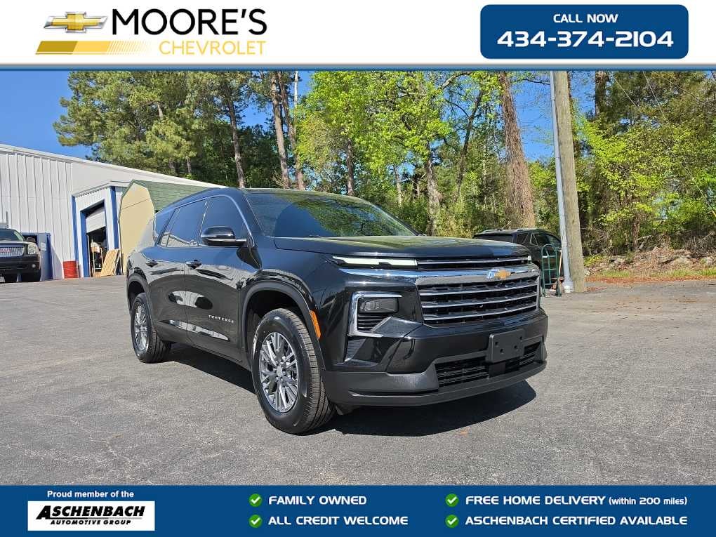 2025 Chevrolet Traverse LT