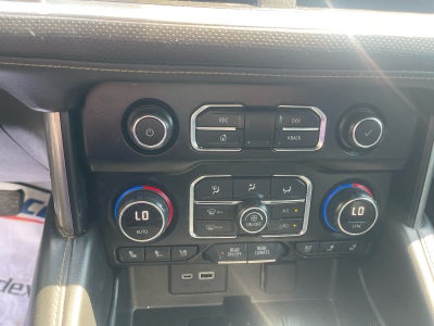 2021 Chevrolet Suburban Premier