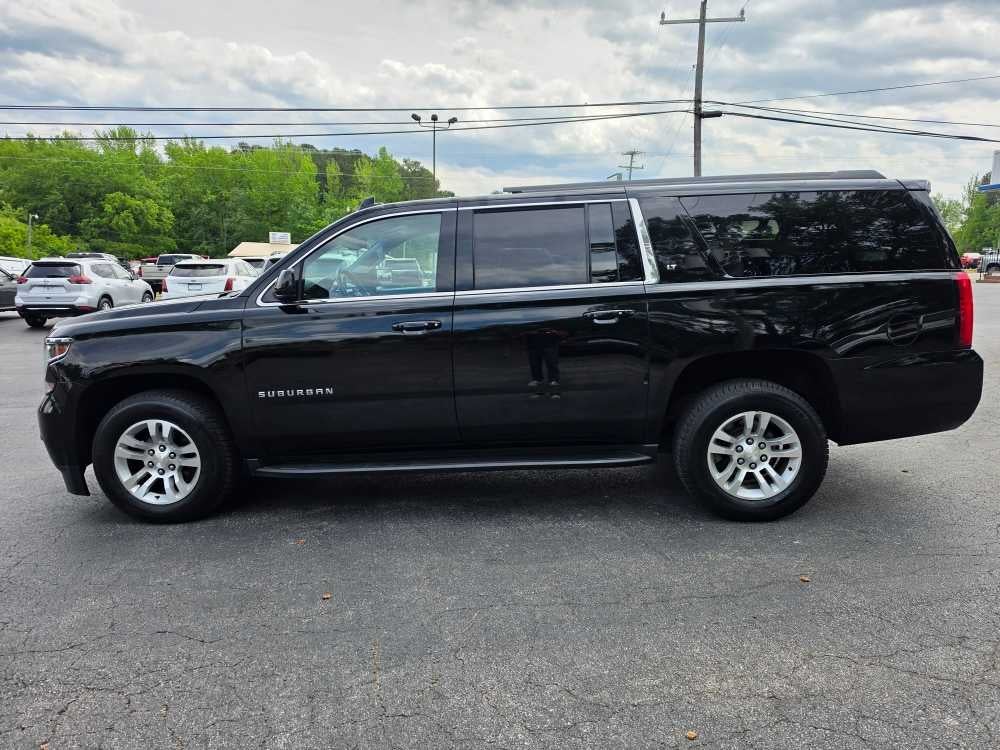 2017 Chevrolet Suburban LT