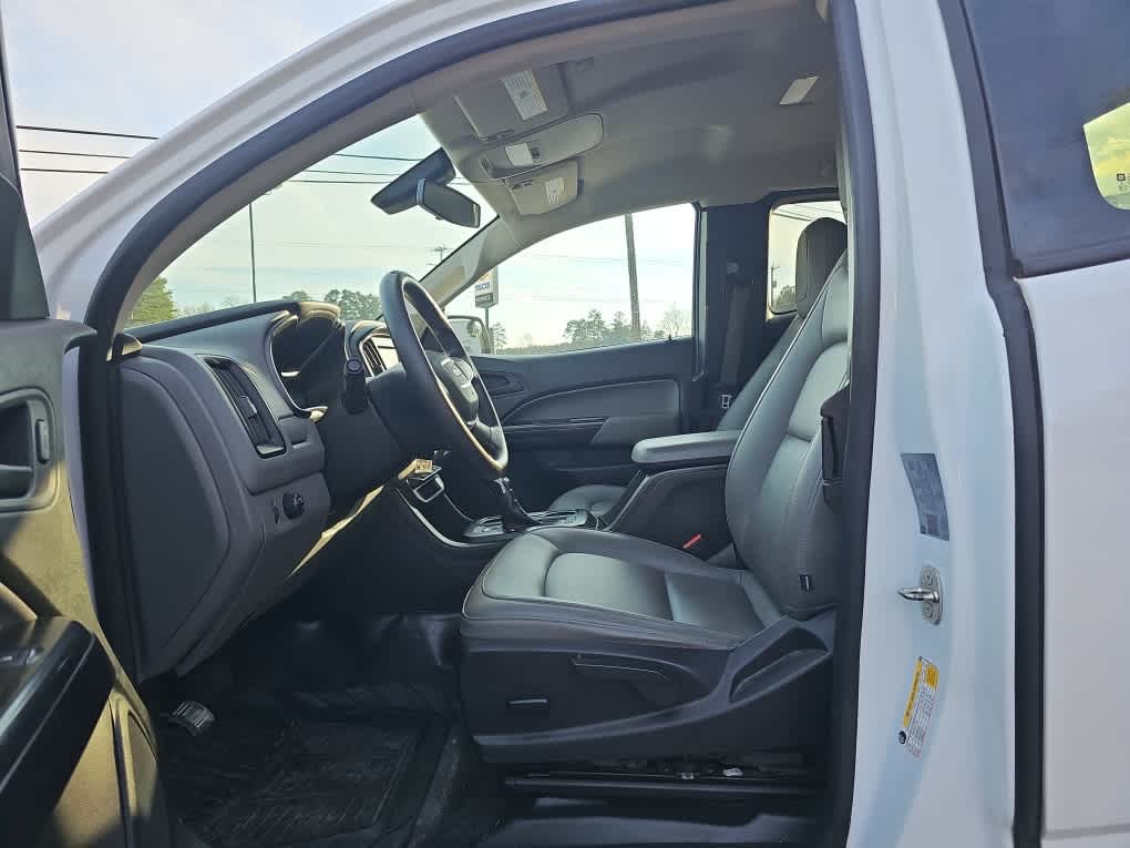 2022 GMC Canyon Elevation Standard