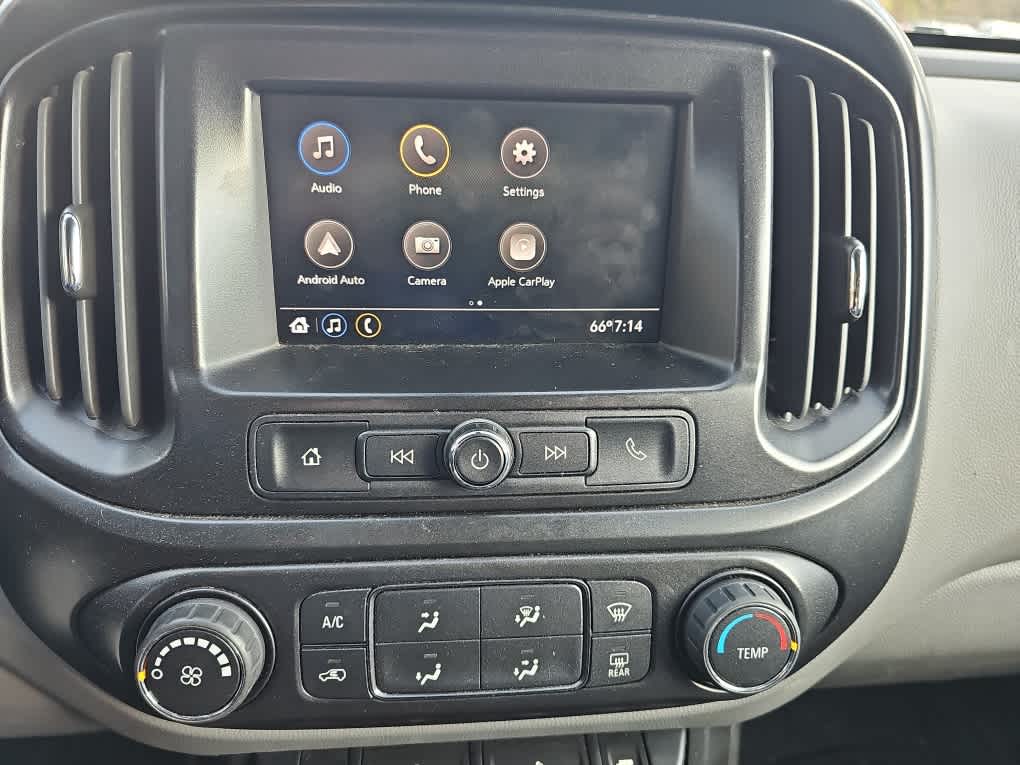 2022 GMC Canyon Elevation Standard