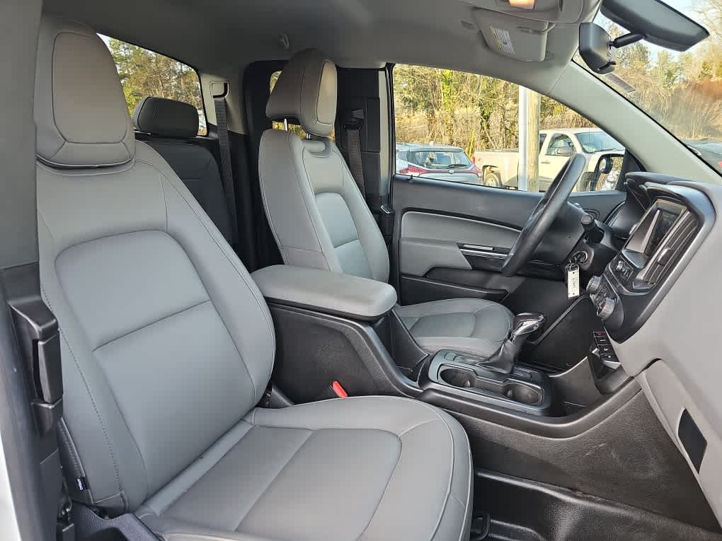 2022 GMC Canyon Elevation Standard