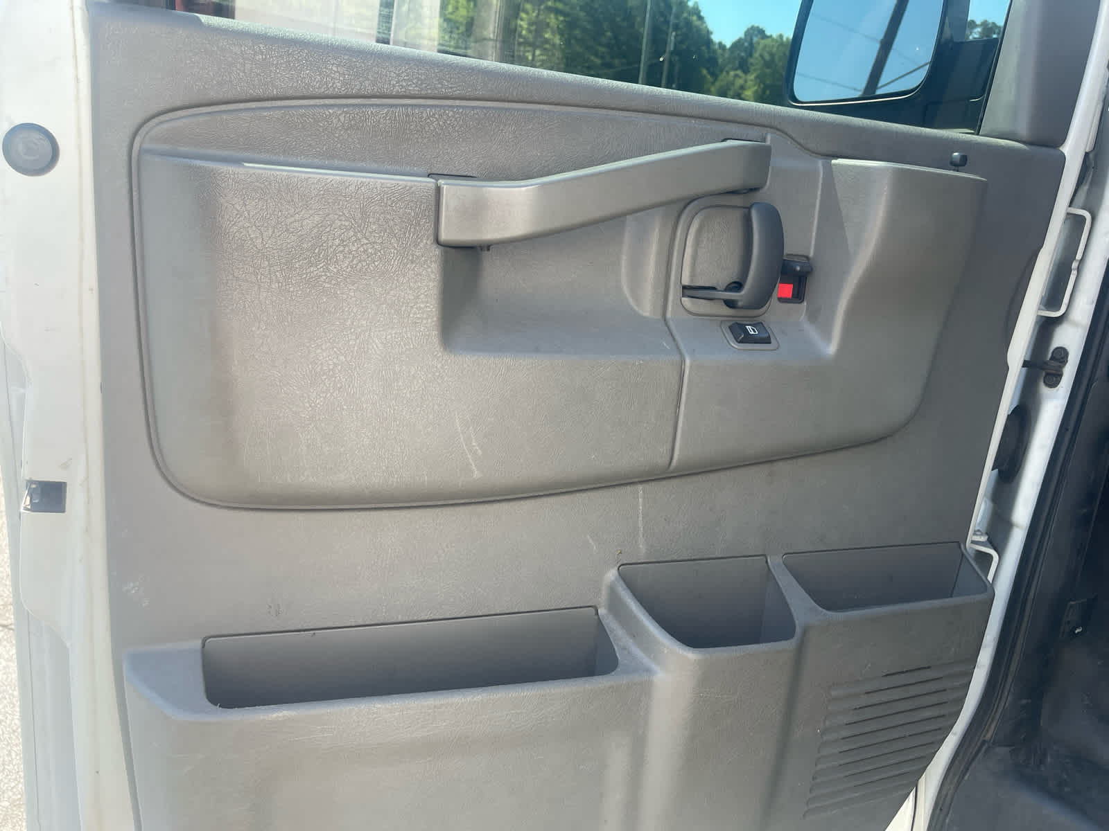 2019 GMC Savana Cargo 3500 Base