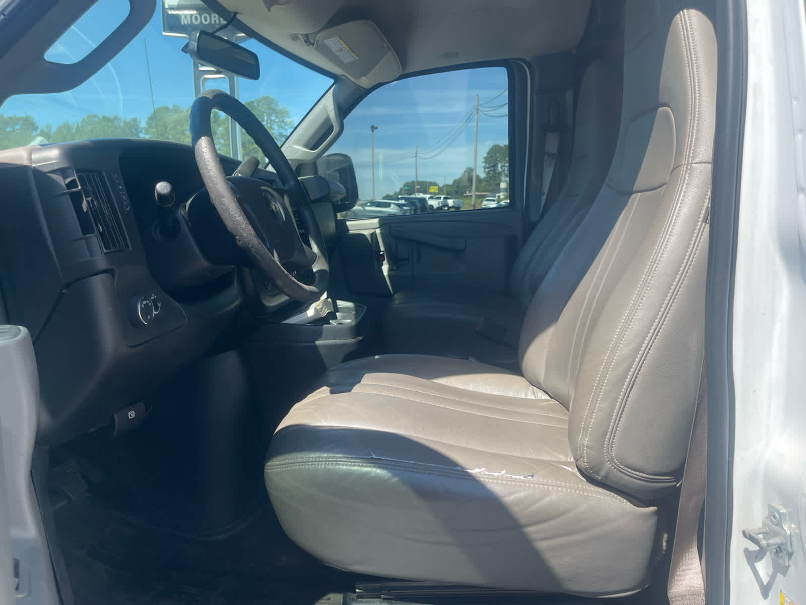 2019 GMC Savana Cargo 3500 Base