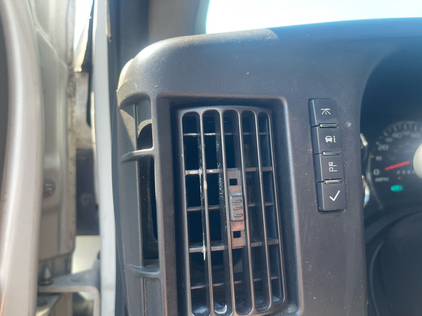 2019 GMC Savana Cargo 3500 Base