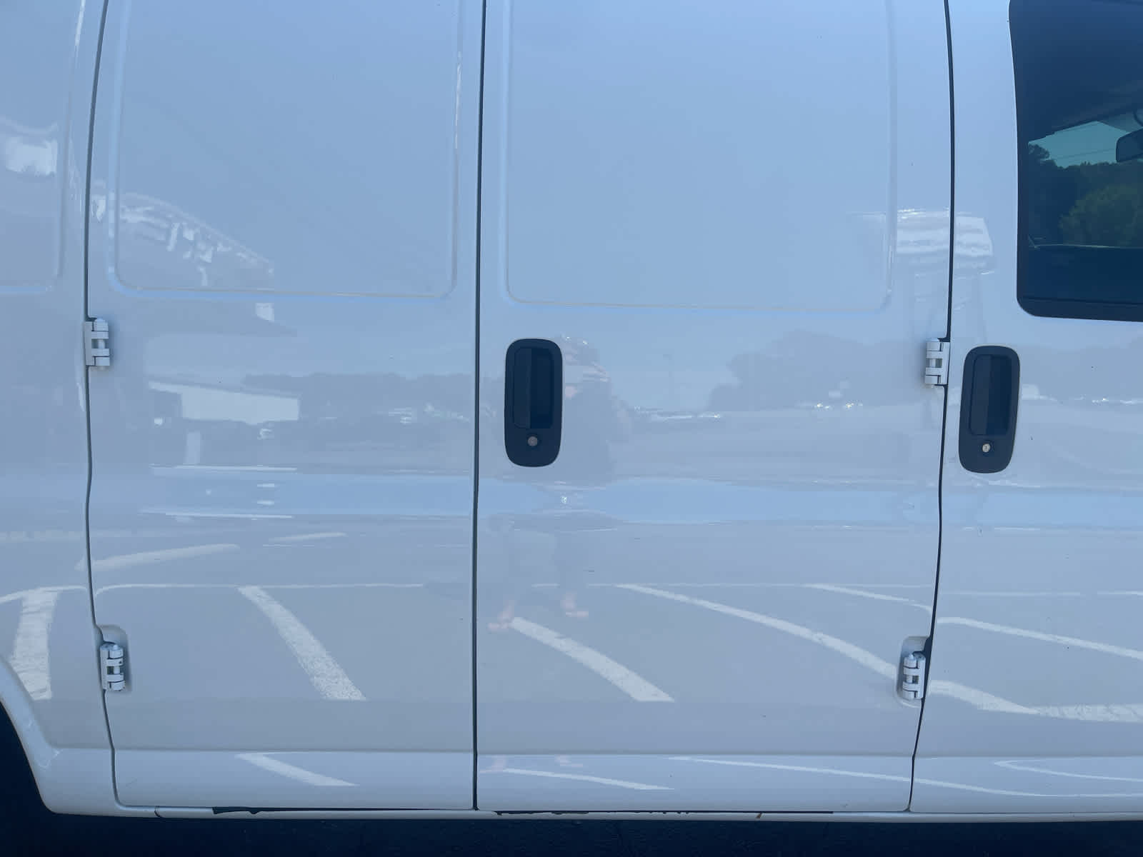 2019 GMC Savana Cargo 3500 Base