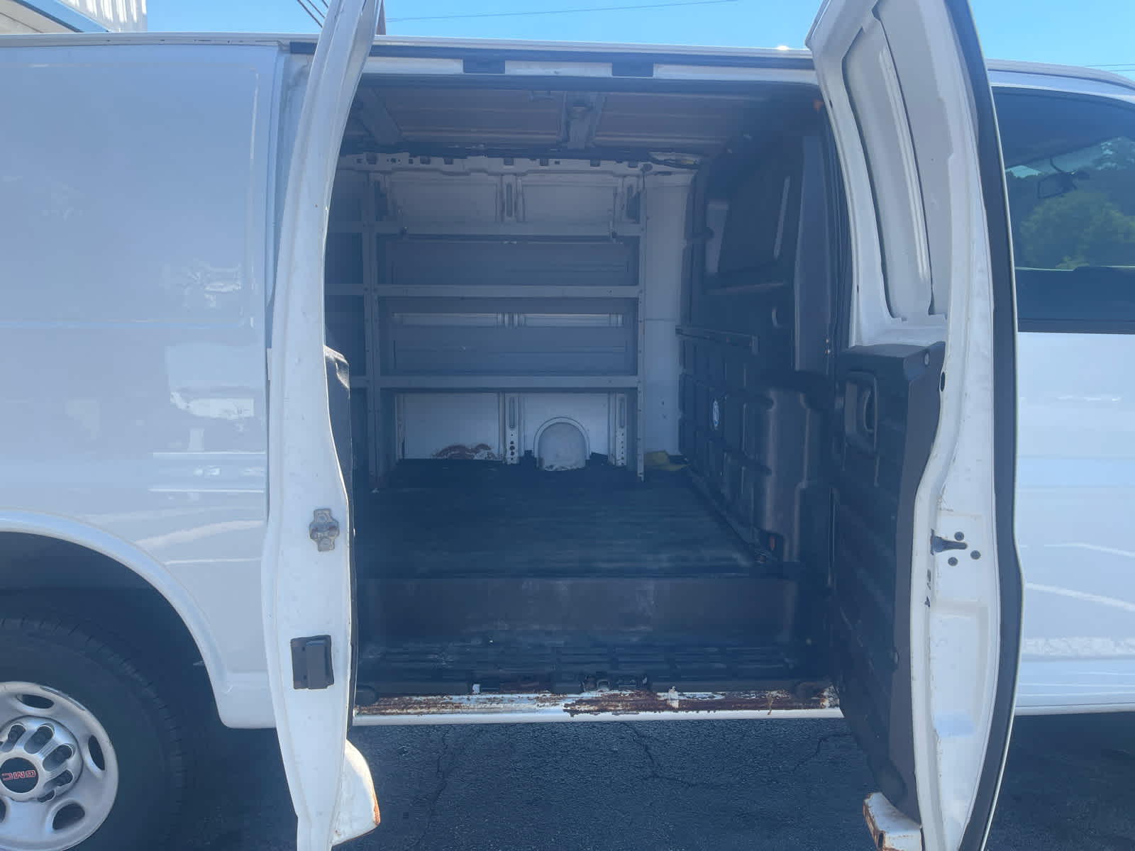 2019 GMC Savana Cargo 3500 Base