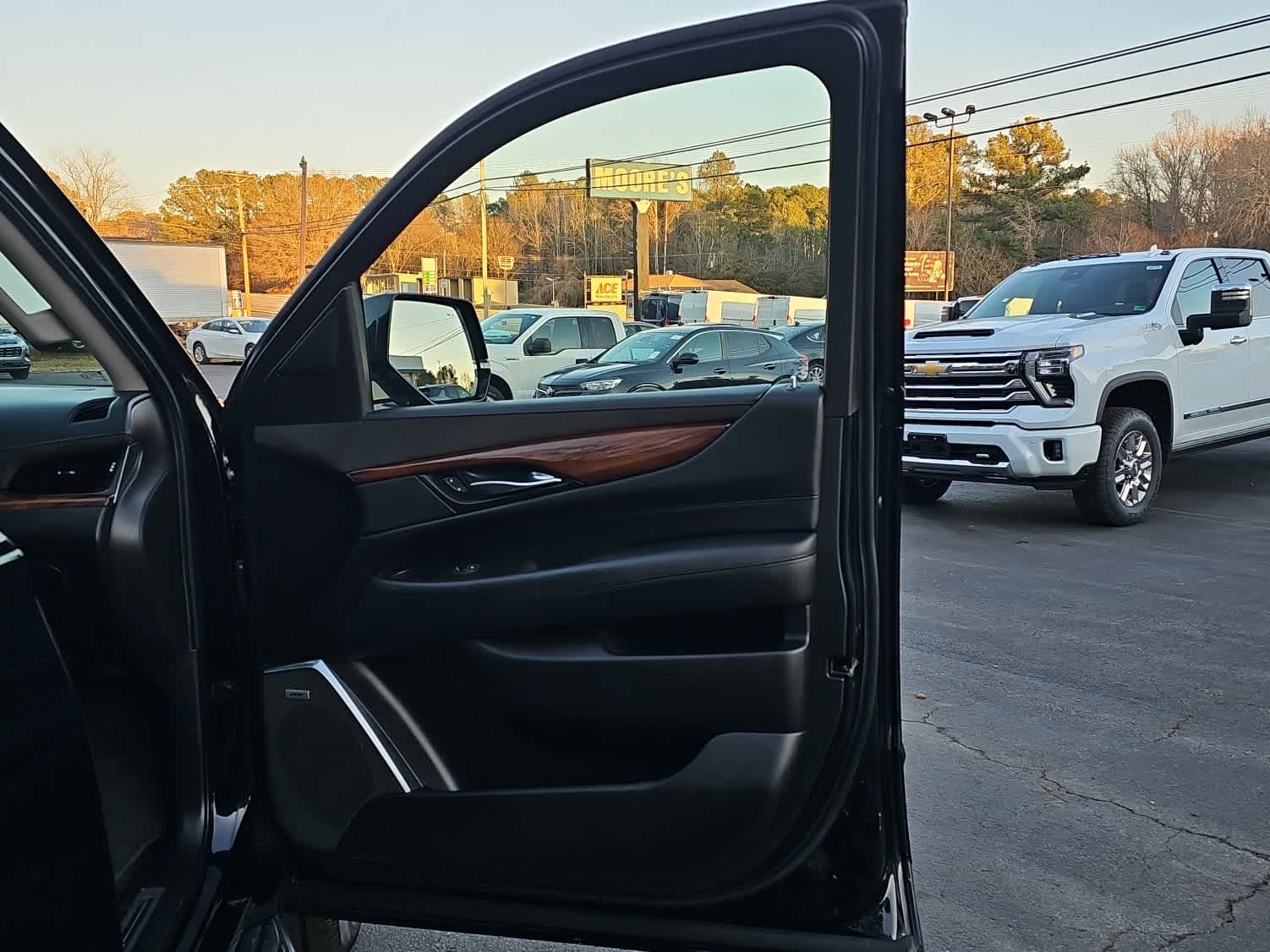 2019 Cadillac Escalade Luxury