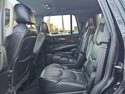 2019 Cadillac Escalade Luxury