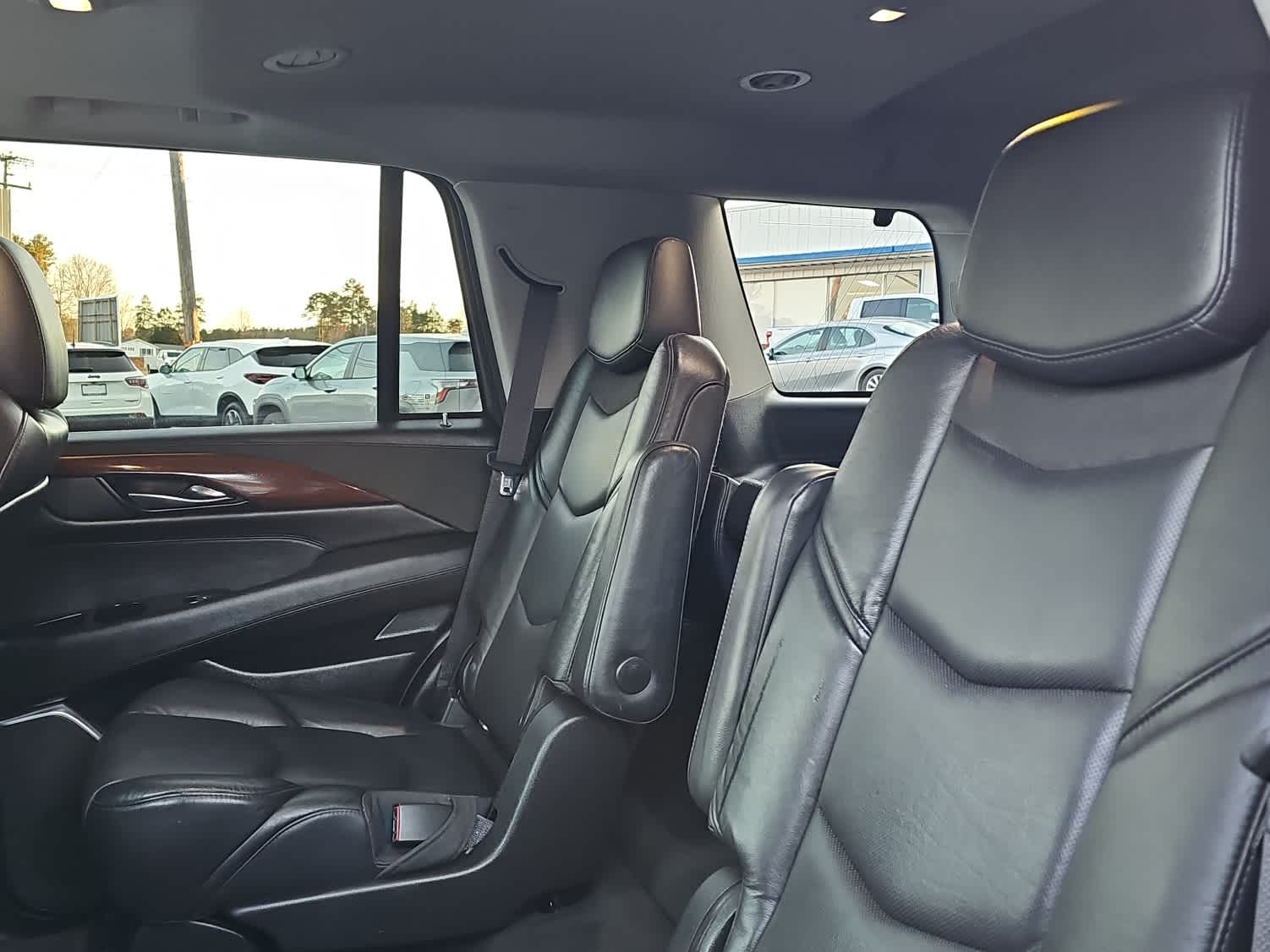 2019 Cadillac Escalade Luxury