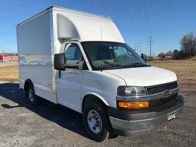 2024 Chevrolet Express Cutaway 3500 1WT