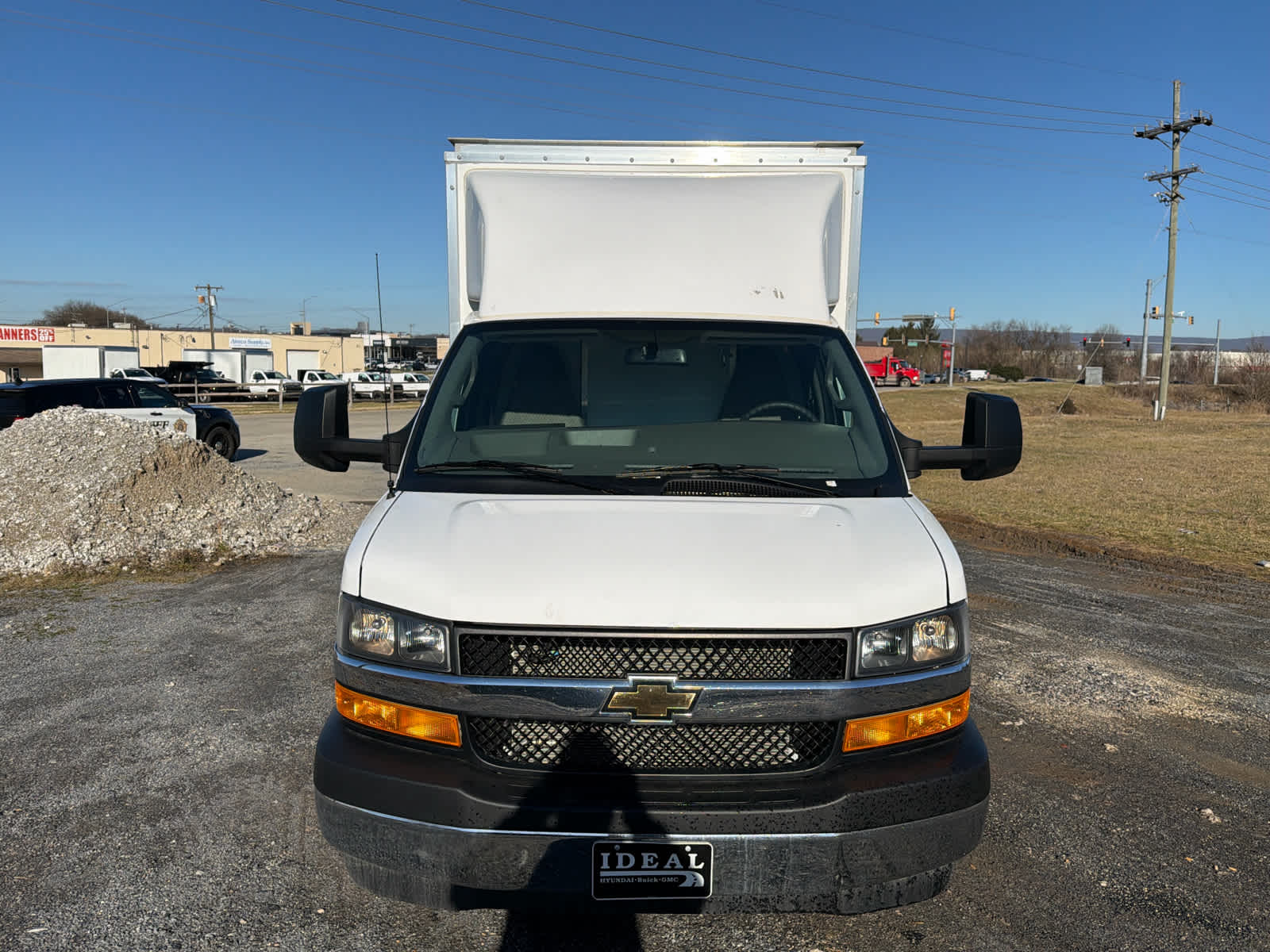 2024 Chevrolet Express Cutaway 3500 1WT