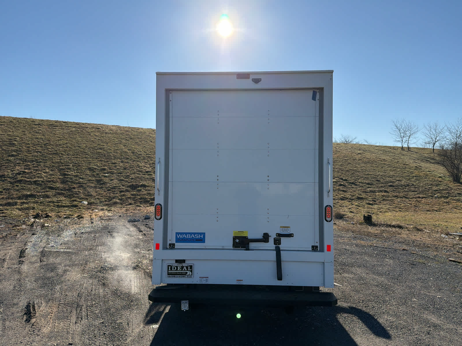 2024 Chevrolet Express Cutaway 3500 1WT