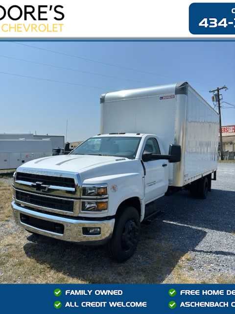 2024 Chevrolet Silverado 5500 HD Work Truck