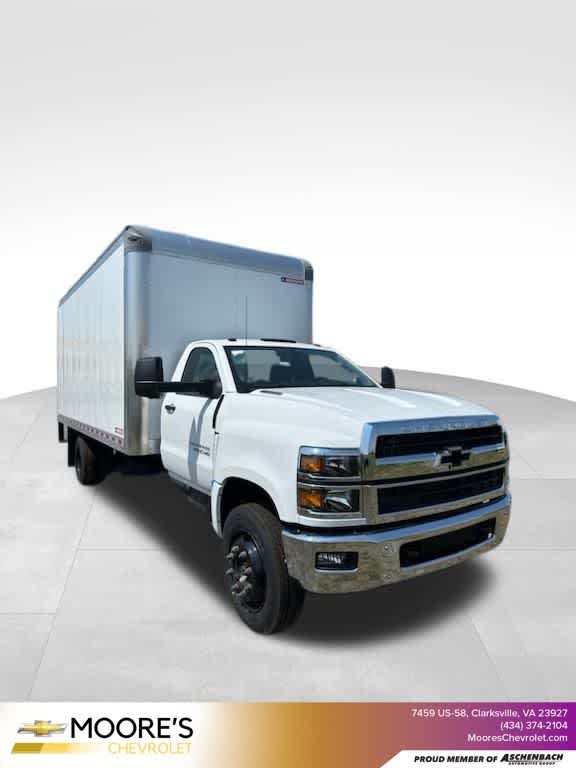 2024 Chevrolet Silverado 5500 HD Work Truck