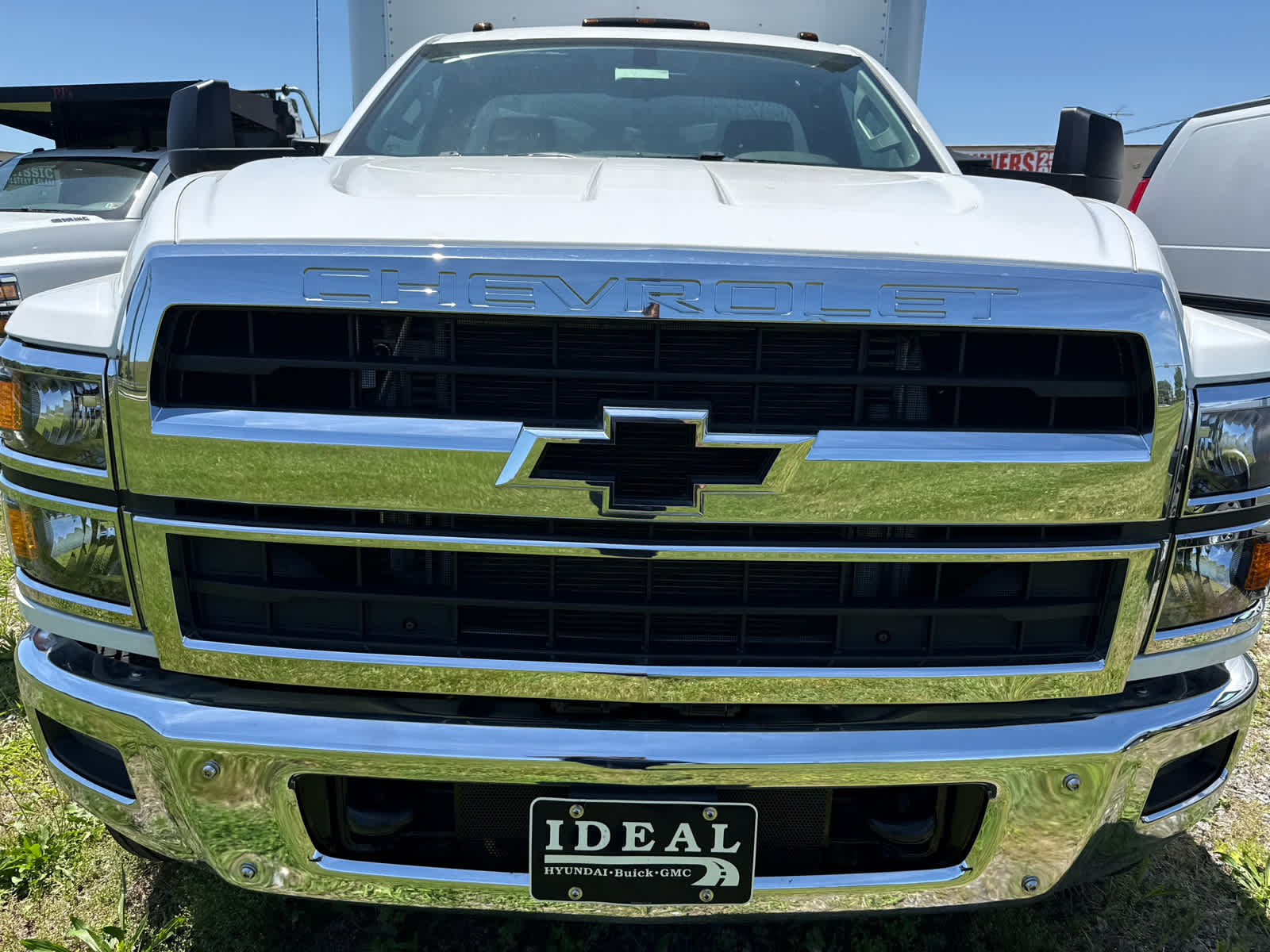 2024 Chevrolet Silverado 5500 HD Work Truck