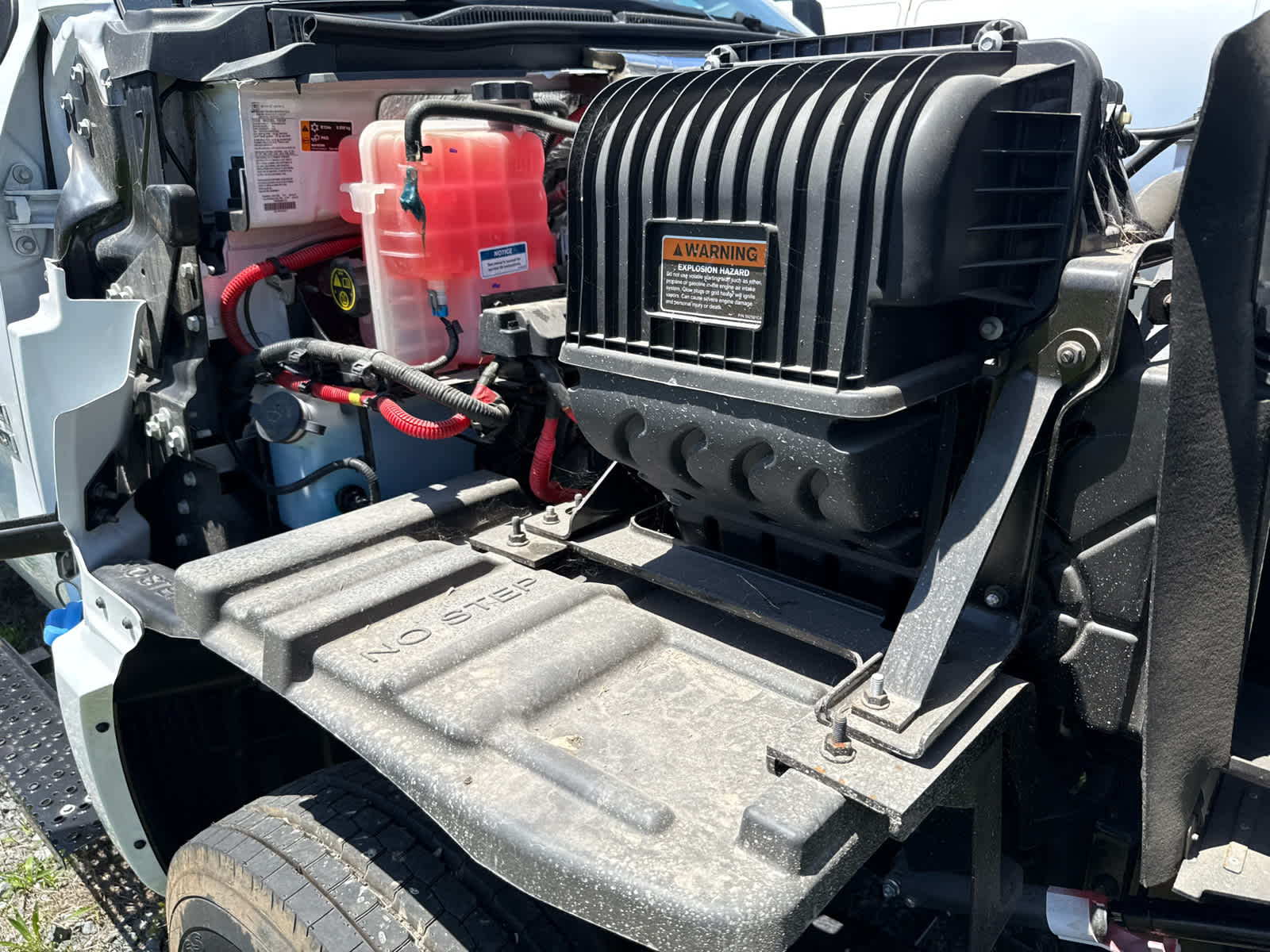 2024 Chevrolet Silverado 5500 HD Work Truck