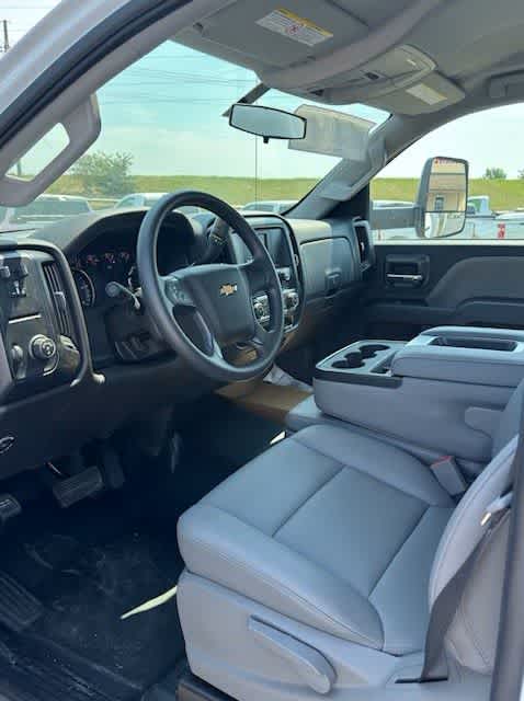 2024 Chevrolet Silverado 5500 HD Work Truck