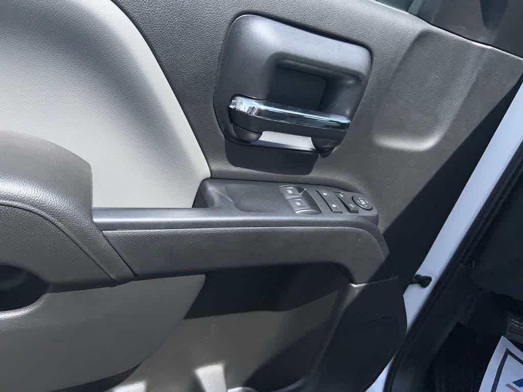 2023 Chevrolet Silverado 5500 HD Work Truck