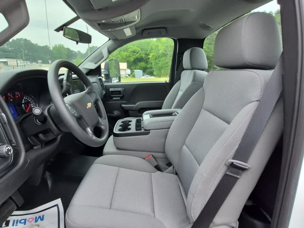 2023 Chevrolet Silverado 5500 HD Work Truck